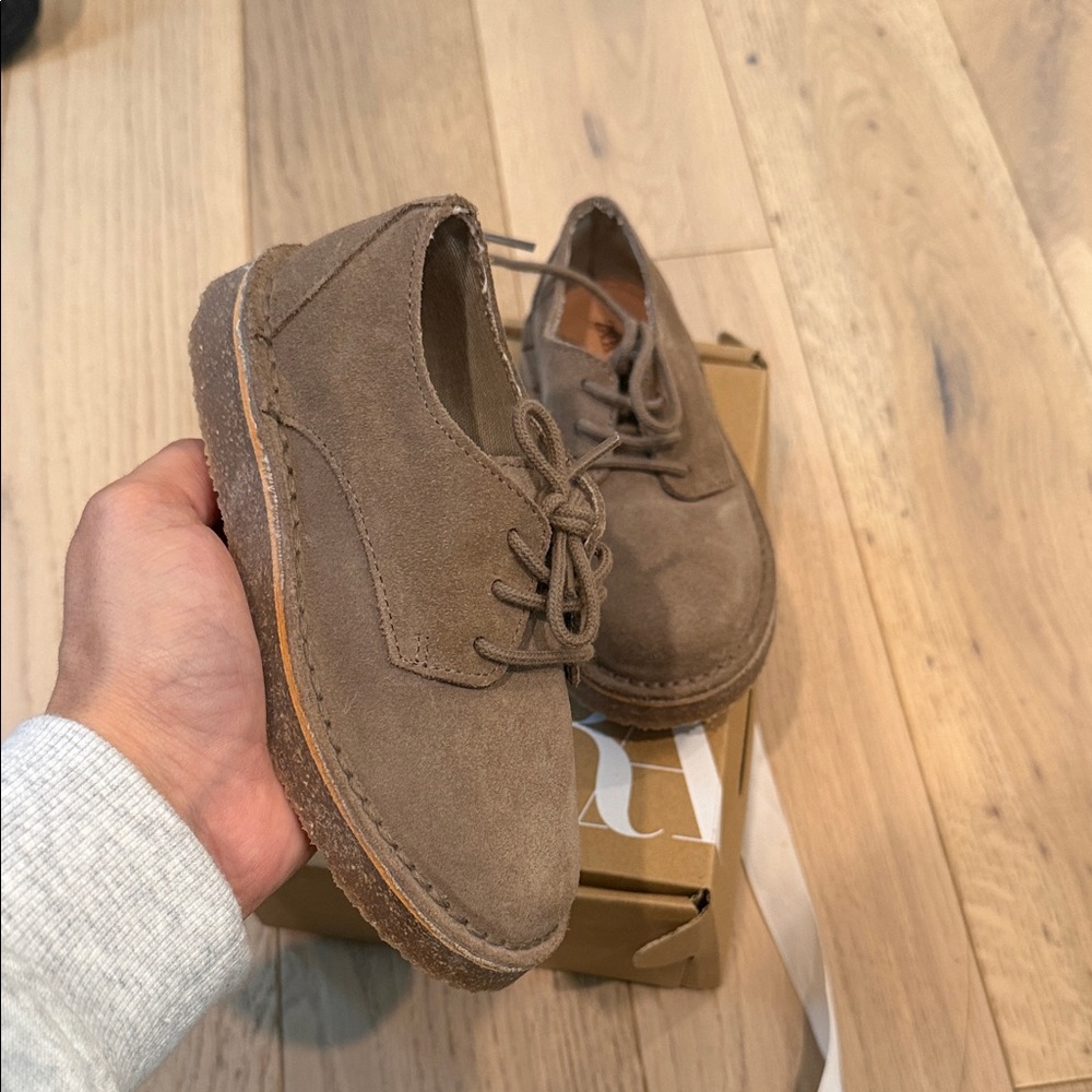Zara Kids Taupe Suede Dress Shoes - Picture 2 of 5